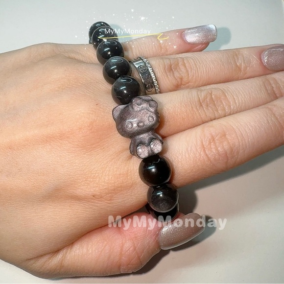 Handmade Jewelry - Hello Kitty Silver Obsidian Bracelet 10mm